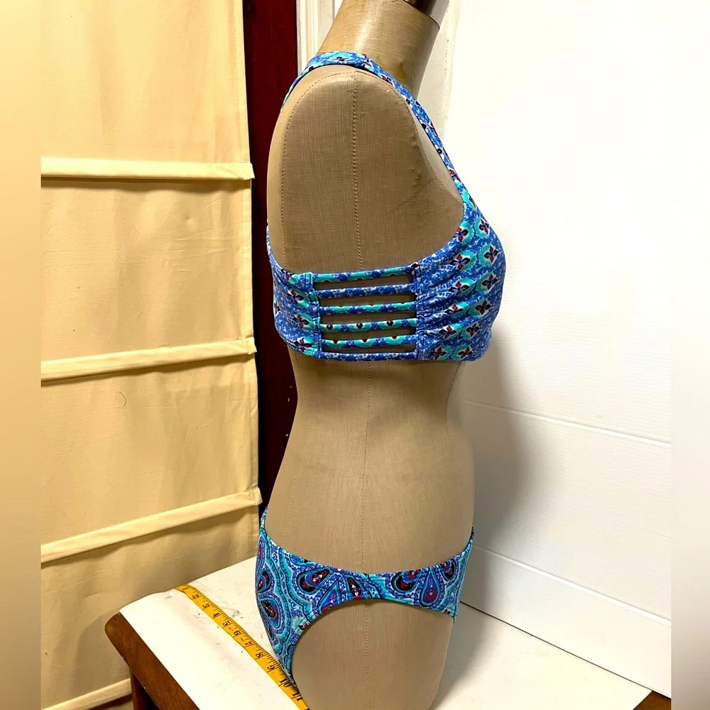 Holllister size large bikini